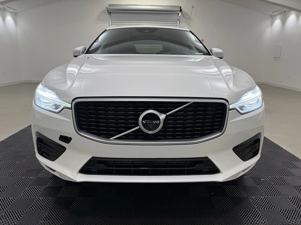 2018 Volvo XC60 2nd Gen - Image 2 of 12