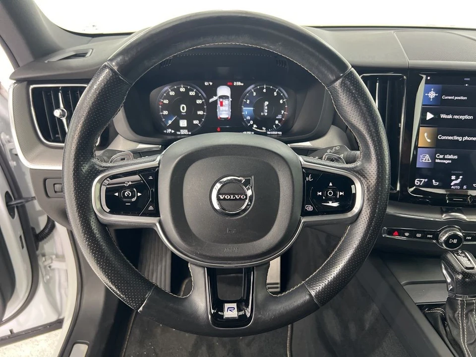 2018 Volvo XC60 2nd Gen - Image 10 of 21