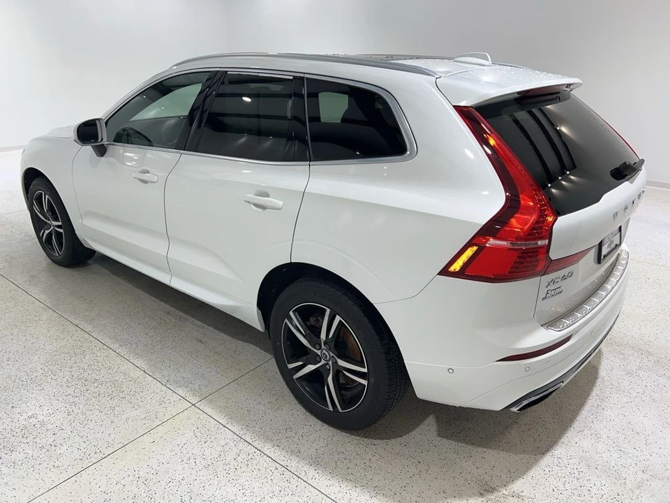 2018 Volvo XC60 2nd Gen - Image 3 of 21