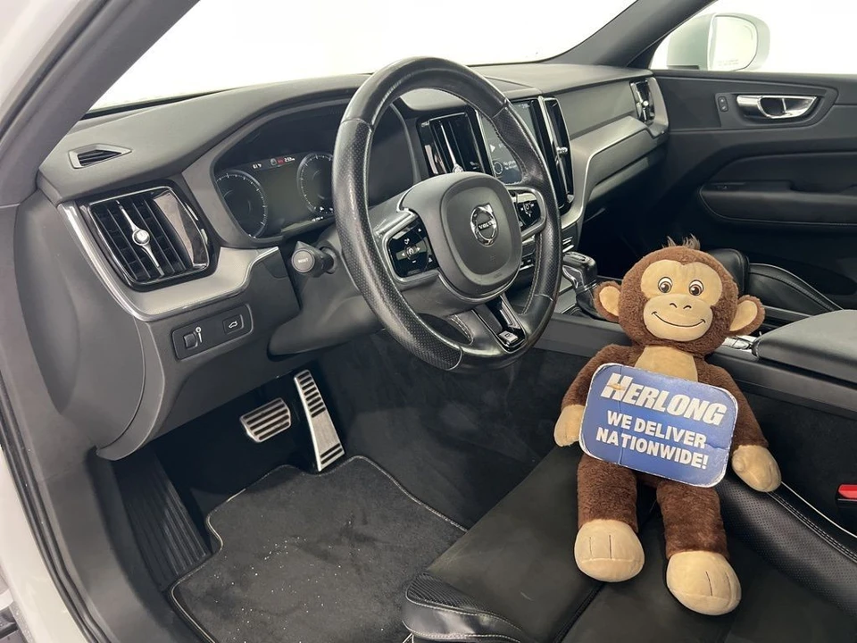 2018 Volvo XC60 2nd Gen - Image 9 of 21