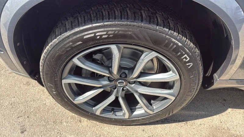 2018 Volvo XC90 2nd Gen - Image 9 of 12