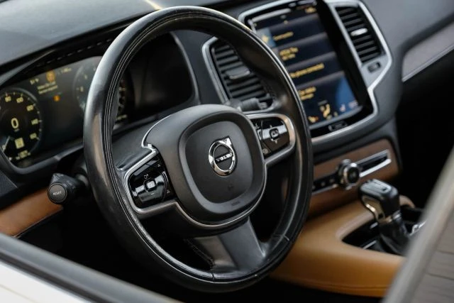 2018 Volvo XC90 2nd Gen - Image 19 of 31