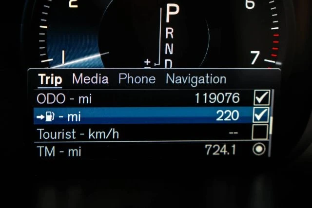 2018 Volvo XC90 2nd Gen - Image 23 of 31