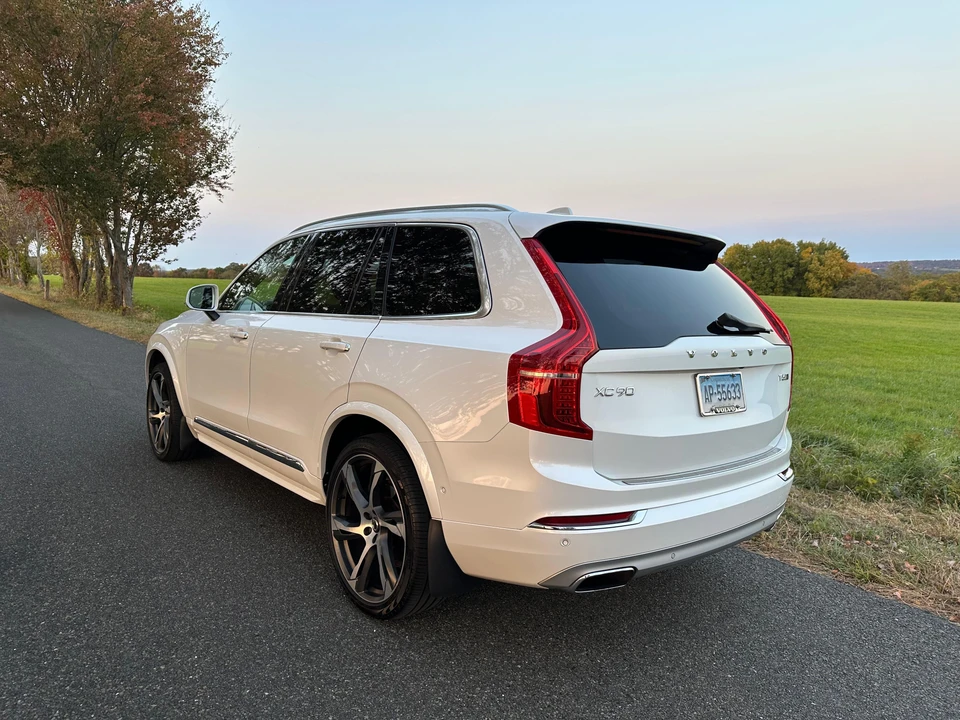 2018 Volvo XC90 2nd Gen - Image 10 of 31