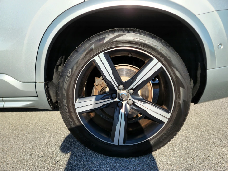 2018 Volvo XC90 2nd Gen - Image 29 of 31