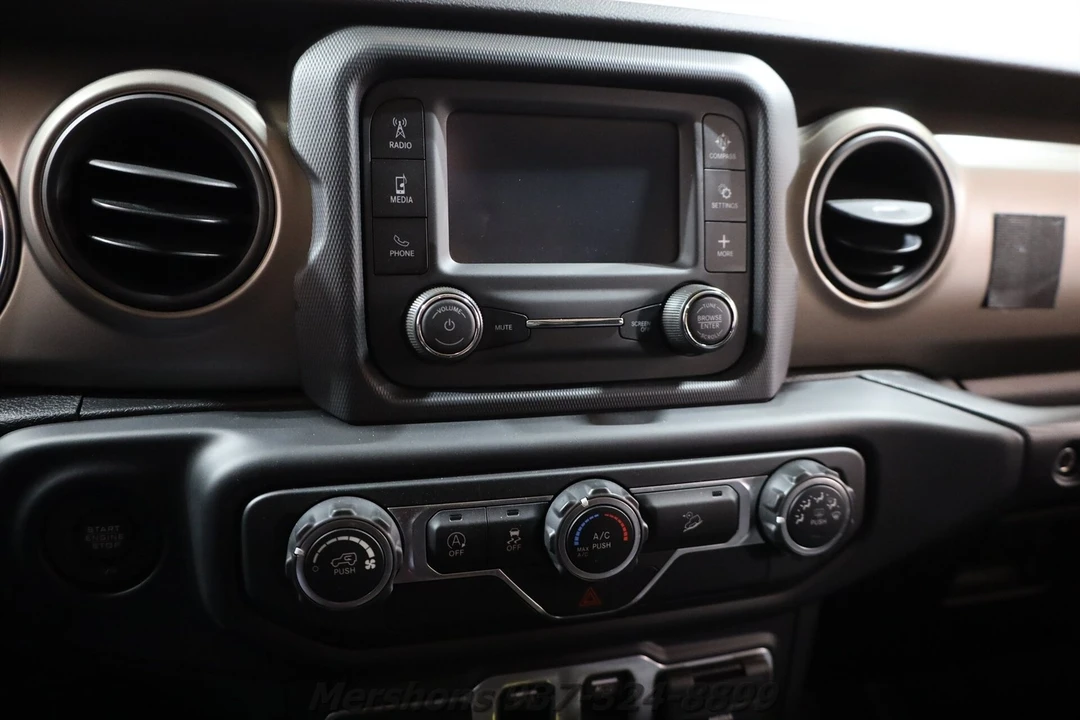 2018 Jeep Wrangler - Image 20 of 21