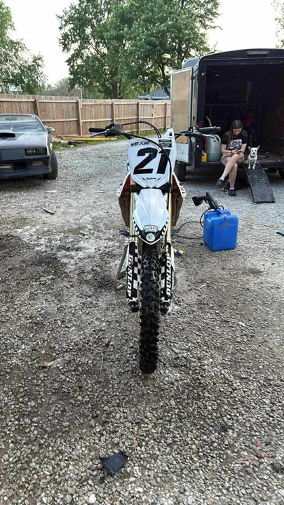 2018 Yamaha YZF - Image 4 of 7