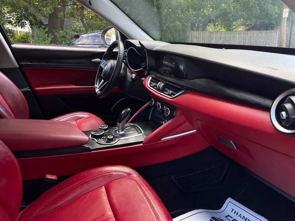 2018 Alfa Romeo Stelvio - Image 19 of 19