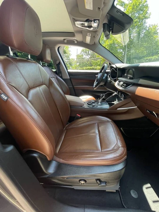 2018 Alfa Romeo Stelvio - Image 17 of 23