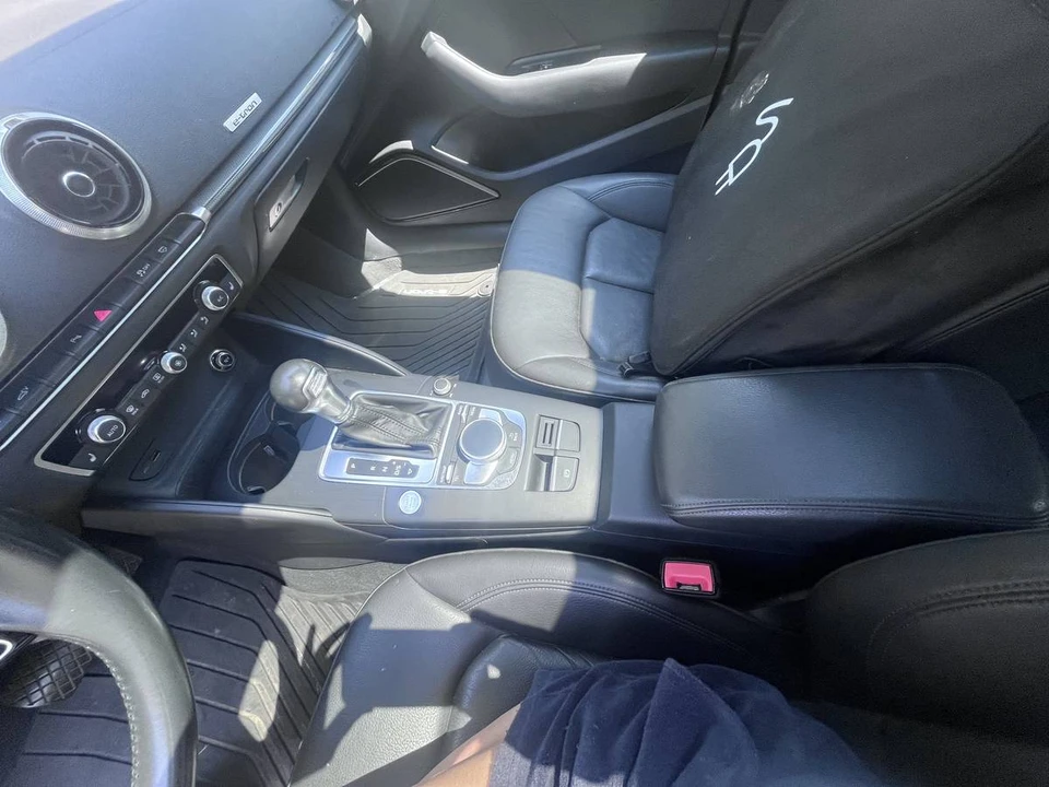 2018 Audi e-tron - Image 6 of 12