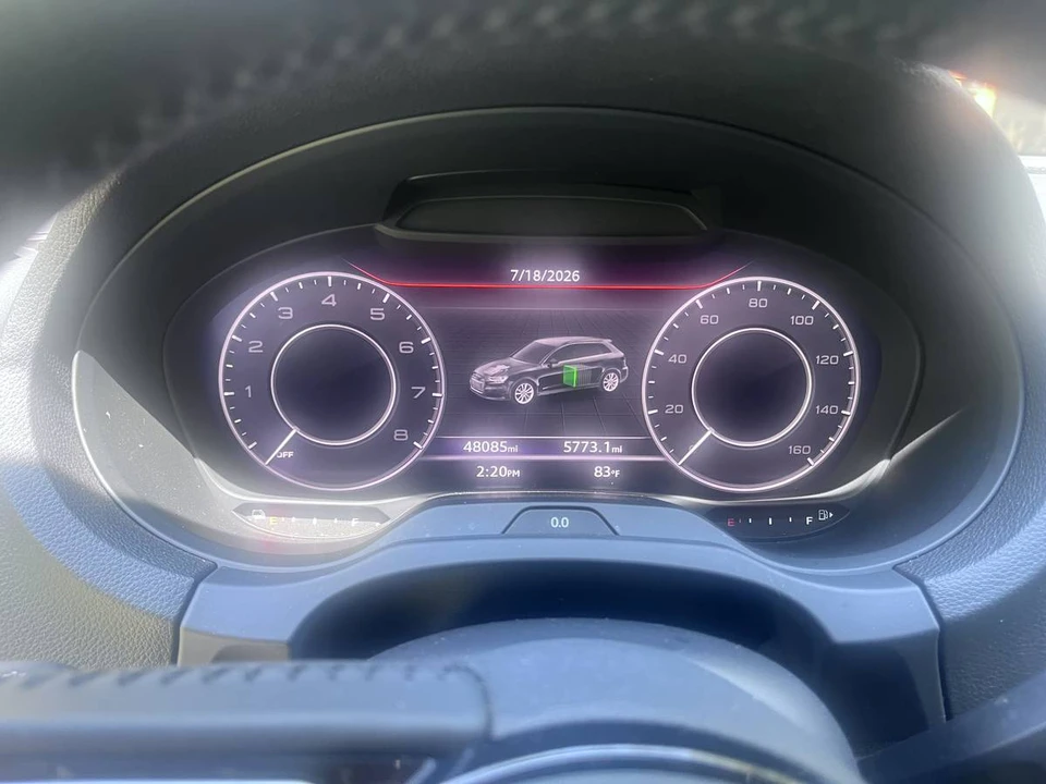 2018 Audi e-tron - Image 4 of 12