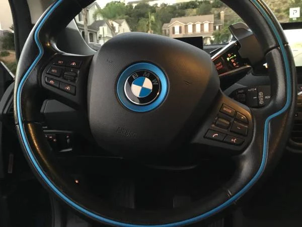 2018 BMW i3 - Image 11 of 13