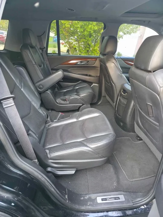 2018 Cadillac Escalade 4th Gen - Image 8 of 10