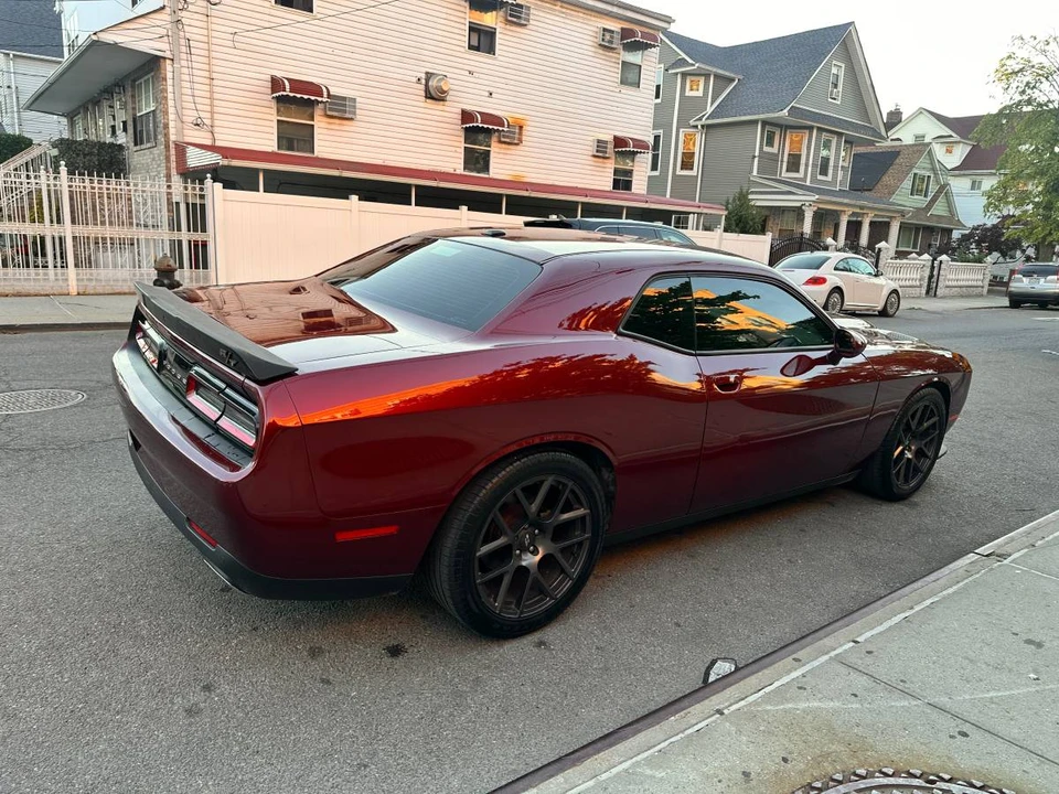 2018 Dodge Challenger 3rd Gen - Image 10 of 15