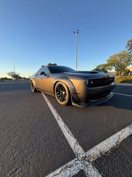2018 Dodge Challenger SRT Hellcat 3rd Gen - Image 6 of 15