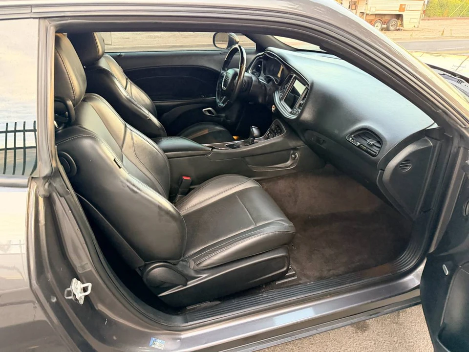 2018 Dodge Challenger 3rd Gen - Image 11 of 15