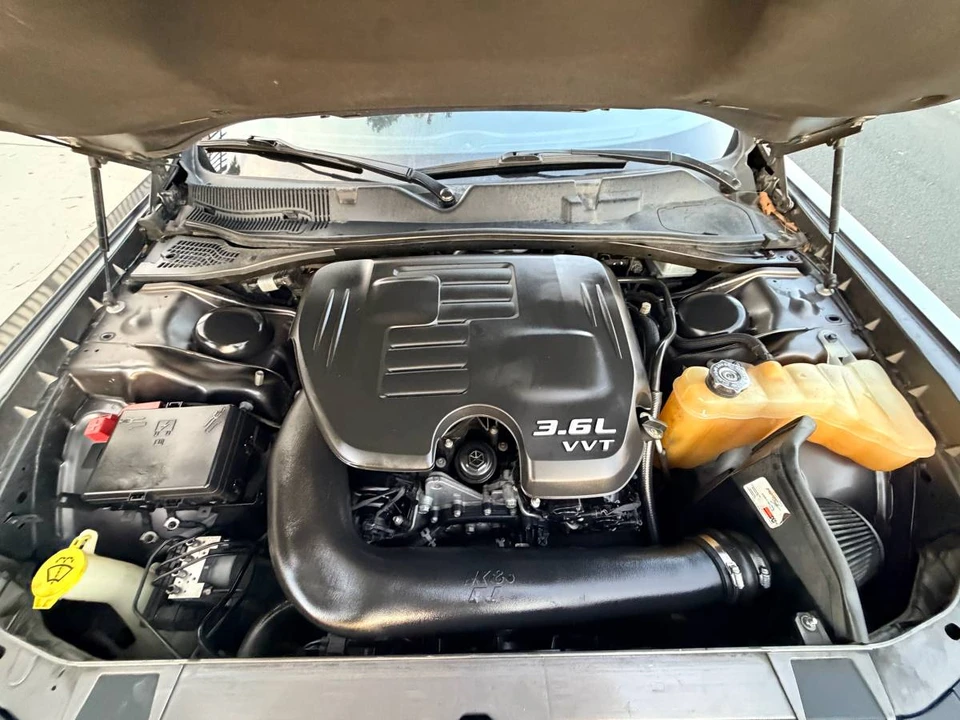 2018 Dodge Challenger 3rd Gen - Image 14 of 15