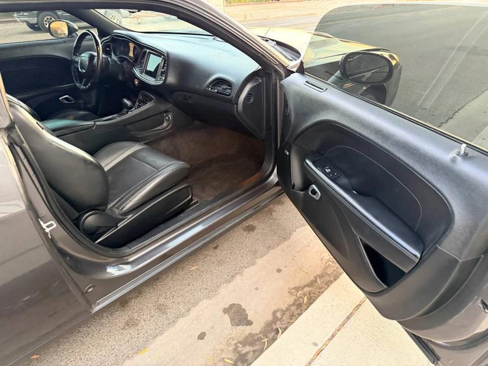 2018 Dodge Challenger 3rd Gen - Image 12 of 15