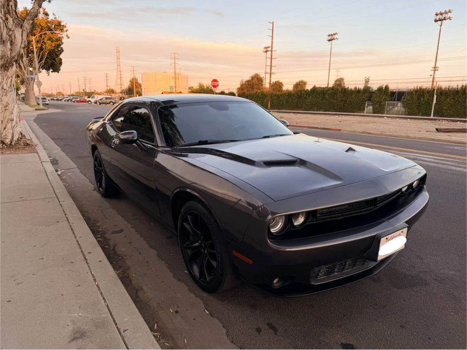 2018 Dodge Challenger 3rd Gen - Image 3 of 15
