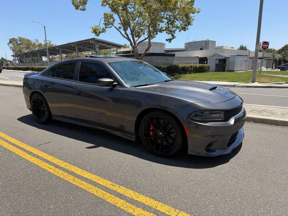 2018 Dodge Charger SRT & 392 7th Gen - Image 3 of 10