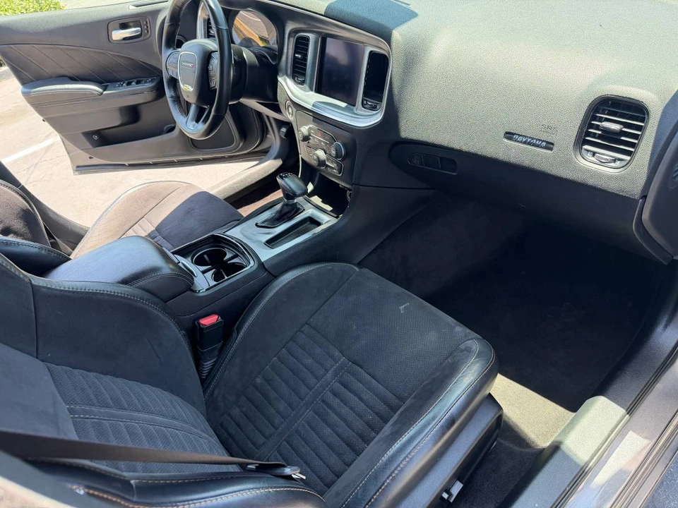 2018 Dodge Charger SRT & 392 7th Gen - Image 9 of 10