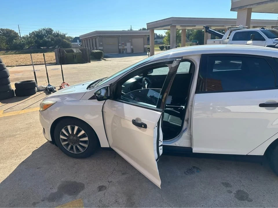 2018 Ford Focus 3rd Gen - Image 3 of 10