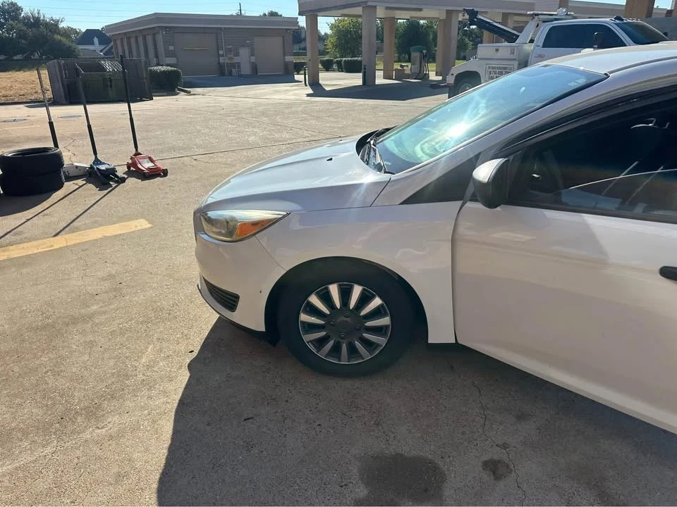2018 Ford Focus 3rd Gen - Image 2 of 10