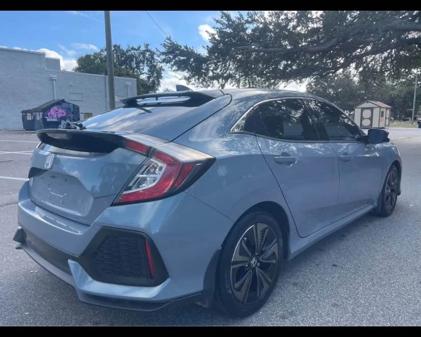 2018 Honda Civic 10th Gen - Image 4 of 9