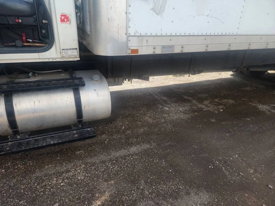 2018 International 4300 - Image 18 of 20