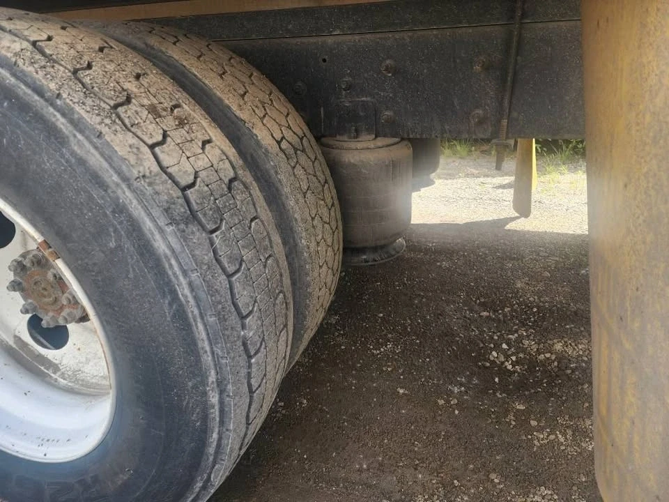 2018 International 4300 - Image 16 of 20
