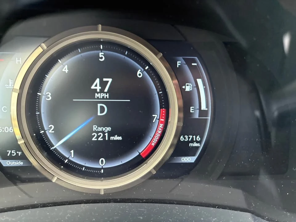 2018 Lexus IS 3rd Gen - Image 6 of 6