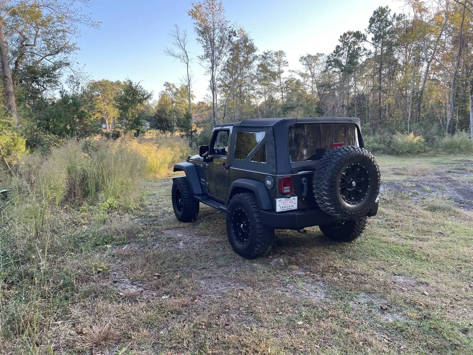 2018 Jeep JK Wrangler - Image 2 of 6