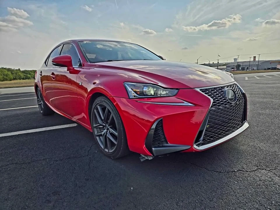 2018 Lexus IS 3rd Gen - Image 3 of 10