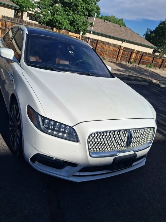 2018 Lincoln Continental 10th Gen - Image 3 of 3