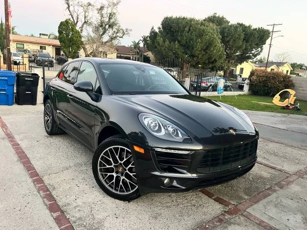 2018 Porsche Macan - Image 2 of 21