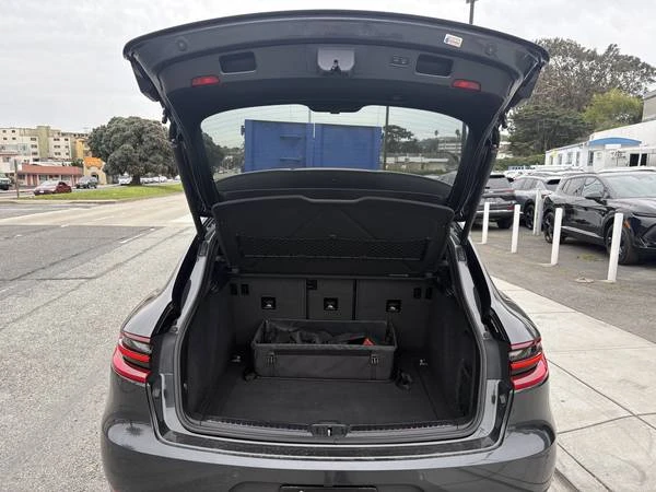 2018 Porsche Macan S - Image 9 of 10