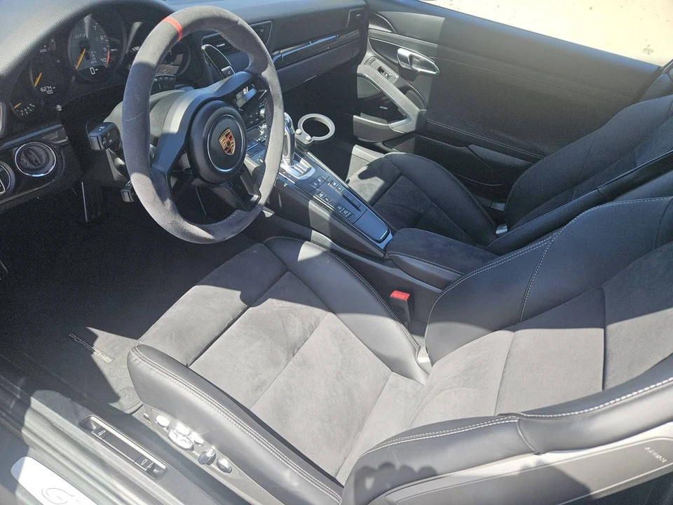 2018 Porsche 991 GT3 - Image 3 of 4