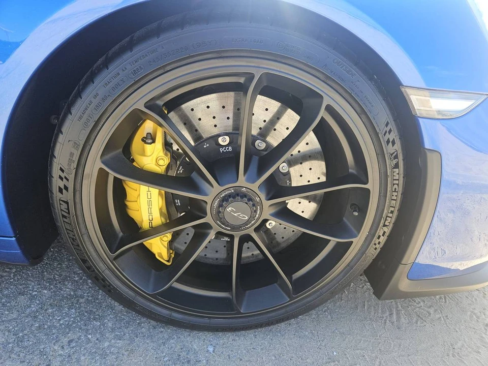 2018 Porsche 991 GT3 - Image 2 of 4