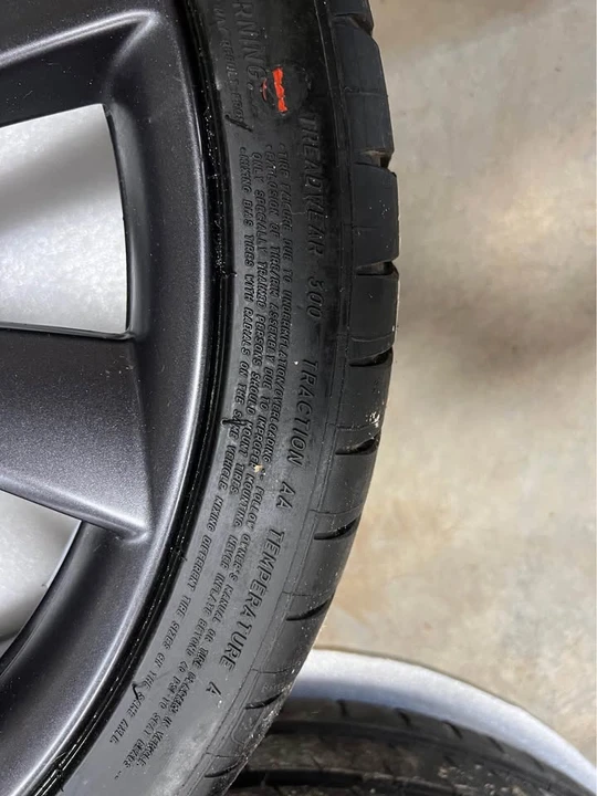 2018 Tesla Model 3 Performance - Image 8 of 10