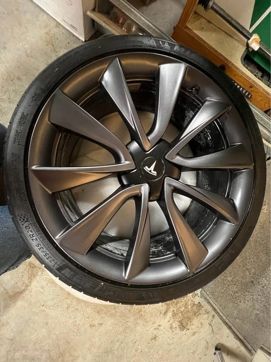 2018 Tesla Model 3 Performance - Image 2 of 10