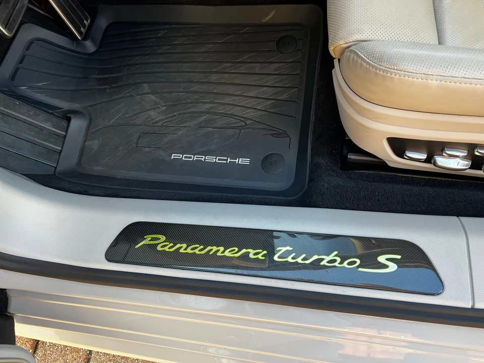 2018 Porsche 971 Panamera Turbo - Image 9 of 15