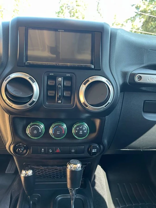 2018 Jeep JK Wrangler - Image 14 of 14