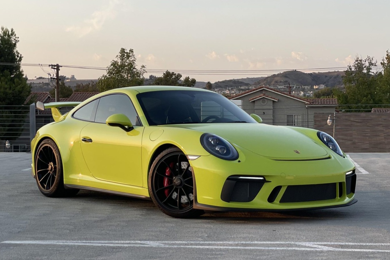 Birch Green 2018 Porsche 911 GT3 6-Speed