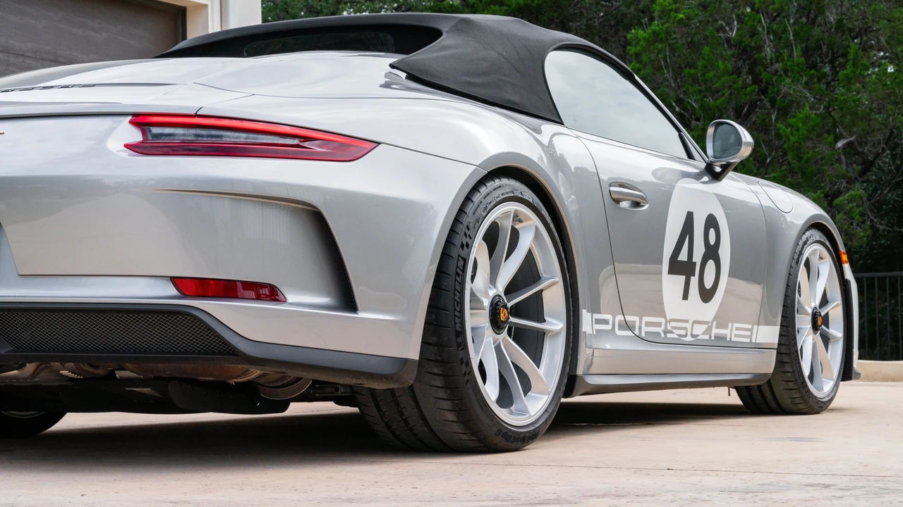 2019 Porsche 991 Speedster - Image 27 of 31