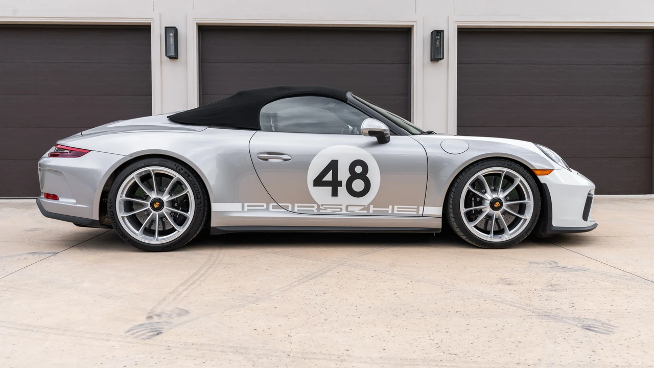 2019 Porsche 991 Speedster - Image 13 of 31