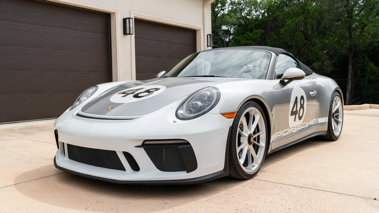 2019 Porsche 991 Speedster - Image 10 of 31