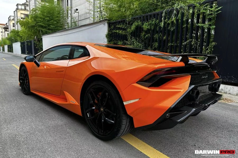 2019 Parts & Memorabilia Bodywork - Image 2 of 5