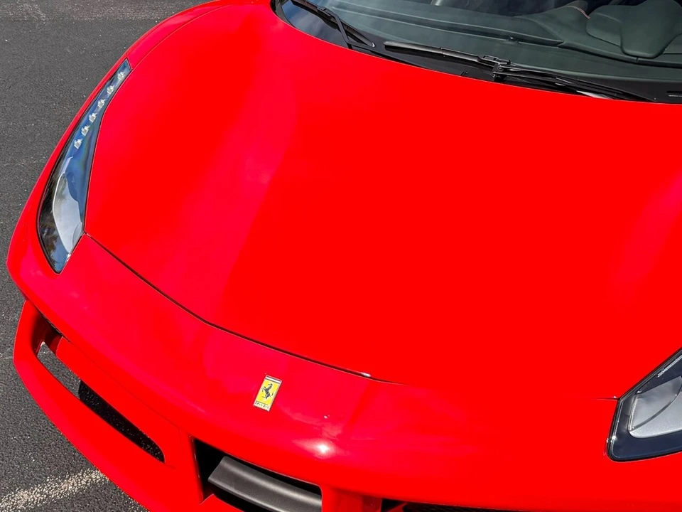 2019 Ferrari 488 GTB - Image 4 of 4