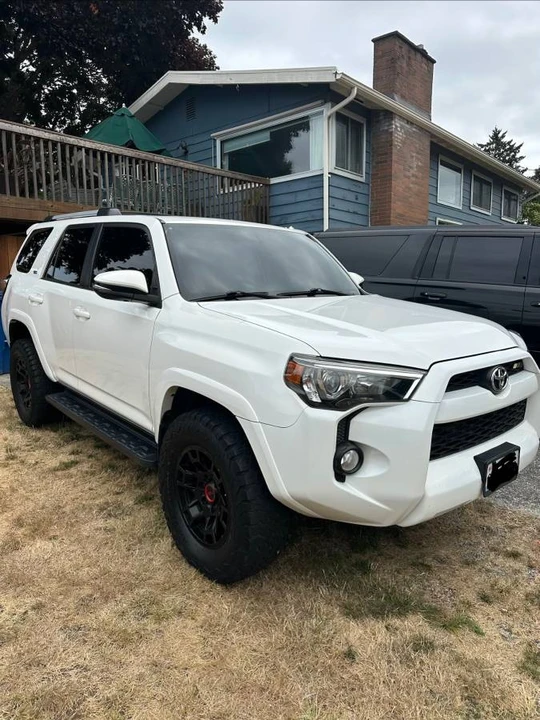 2019 Toyota 4Runner 5th Gen - Image 3 of 11
