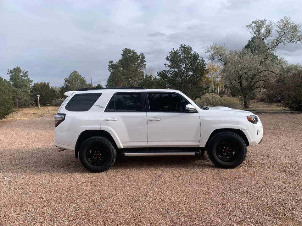 2019 Toyota 4Runner 5th Gen - Image 3 of 17